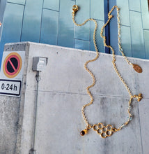 Load image into Gallery viewer, Busy Bee 🐝