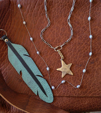 Load image into Gallery viewer, ⭐GOLD STAR & Baroque Pearls (GRAY & WHITE) & Satin Gold Toggle