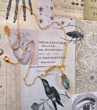 Load image into Gallery viewer, Labradorite Graces