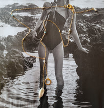Load image into Gallery viewer, Biwa Pearl Stick with Circle Lariat
