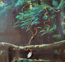 Load image into Gallery viewer, Biwa Pearl Stick with Circle Lariat