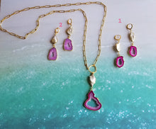 Load image into Gallery viewer, Rainbow 🌈Agate Slice Druzy on Pearls  (Blue, Turquoise, Green, Pink, Gray)