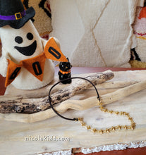 Load image into Gallery viewer, SPIKY Elegance (Leather with Gold or Silver)