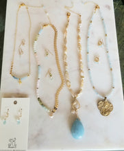 Load image into Gallery viewer, Happy Birthday, PISCES (Aquamarine Gold Blue♓️)