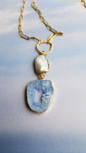 Load image into Gallery viewer, Rainbow 🌈Agate Slice Druzy on Pearls  (Blue, Turquoise, Pink)