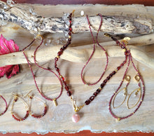 Load image into Gallery viewer, REGINA (Garnet & Gold)