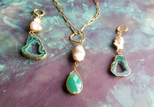 Load image into Gallery viewer, Stone of Venus ♀️: Green Chrysoprase on Pearl (Gold, Green)