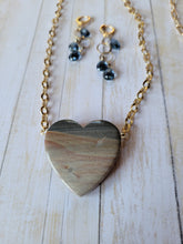 Load image into Gallery viewer, Heart ❤️ Strength (Green & Earthtone & Gold)