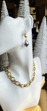Load image into Gallery viewer, Pearl Delights (White Freshwater Pearl Sticks & Gold & Gray Baroque)