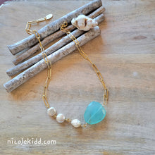 Load image into Gallery viewer, Aqua Pearly Rosebud 🐡