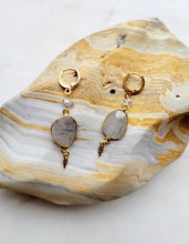 Load image into Gallery viewer, Winter Elegance (Mixed Metal & Silver)