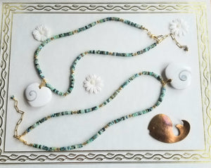 Beachy Shiva Shell Heart on Chrysocolla 👙🌞🔆🏊‍♀️🥽🌴 (Spiral on Gold, Blue, Green)